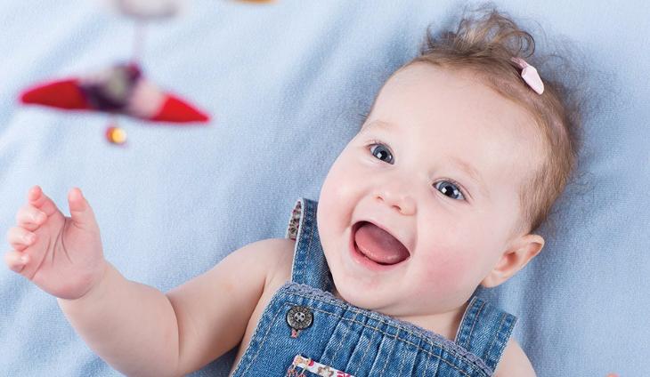 ЭТАПЫ НОРМАЛЬНОГО РАЗВИТИЯ СЛУХА И РЕЧИ В ПЕРВЫЕ 2 ГОДА ЖИЗН...